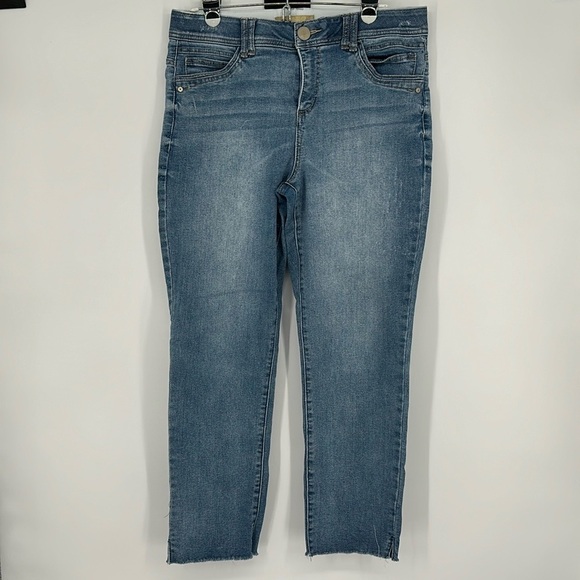 Democracy "Ab" Technology Women's Size 12 - Picture 12 of 12